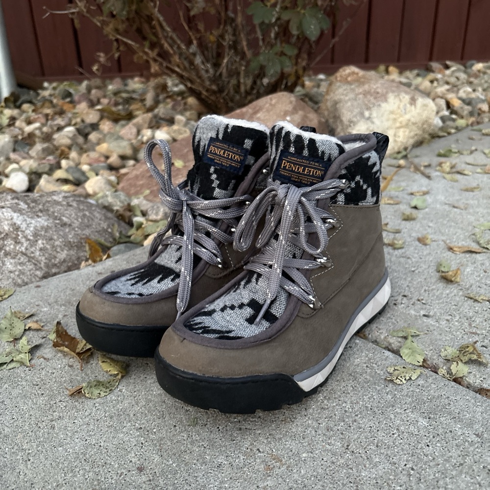 Pendleton Torngat Trail Hiking Boots size 6.5